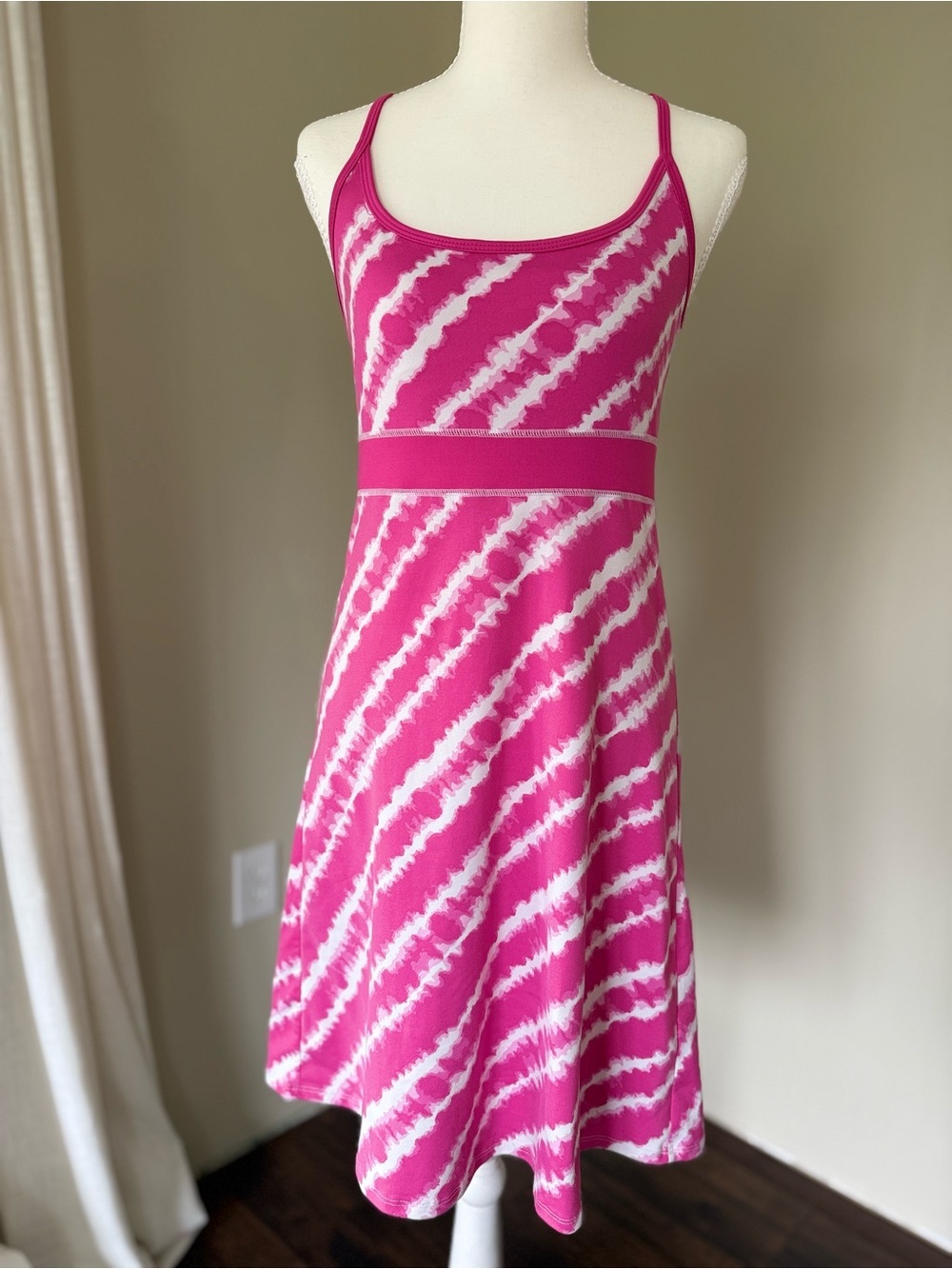 Lola Athletic Dress Pink Tie-Dye Tank Dress Athletic Y2K mini dress size small